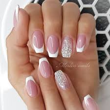 Borsos Zsofia Hu Sophiecaptain Instagram Fenykepek Es Videok In 2020 Nails Design With Rhinestones Gel Nails Long Nail Designs