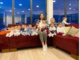 The azeri woman gave birth to three boys and three girls. Mum Of Eleven Wants To Have 100 Kids This Mother Of Eleven Is Addicted To Having Babies She Wants To Have 100 Trending Viral News