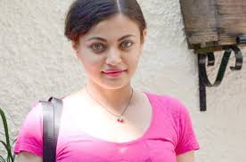 She caught the public's attention when she was in grade 8. Sneha Ullal Comparisons With Aishwarya Rai Didn T Bother Me