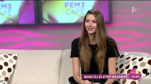A ki nem mondott titkodat. Dallos Bogi Sosem Diszitett Meg Karacsonyfat Tv2 Hu Fem3cafe Youtube