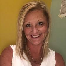 Kristi Dempsey's Instagram, Twitter & Facebook