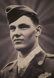 WWII vet honored in Newport as U.S. 20 becomes Medal of Honor Highway