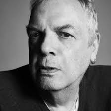 Stream Robin Hall music