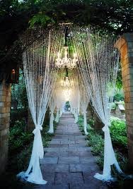 20 Gorgeous Walkway Ideas Leading Guests To Your Wedding Event Elegantweddinginvites Com Blog Dream Wedding Wedding Decorations Wedding
