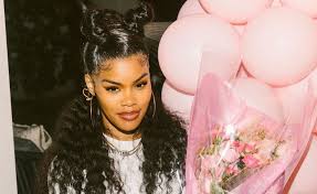 Teyana taylor with the nia long haircut & halle berry outfit (i.redd.it). Why Erykah Badu Will Be Helping Teyana Taylor Give Birth Hiphollywood
