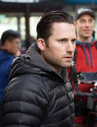 Hell's Kitchen (TV Series 2005– )