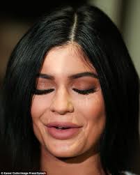 It's no secret that kylie jenner looks a bit different than she did just a few years ago. Kylie Jenner Displays Smooth Skin And A Plumped Up Pout As Celebrity Dermatologist Insists She Has Had Numerous Surgeries Daily Mail Online