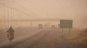 Vientos fuertes y repentino aumento de temperaturas: el fenómeno que alertó el SMN
