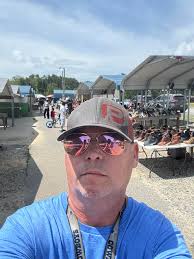 Meeting new people in Dallas