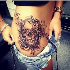 Look Mode Maoritattoos Bacak Dovmeleri Kalca Dovmeleri Sirin Kafatasi Dovmeleri