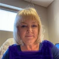 Laura Fosson's Instagram, Twitter & Facebook