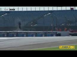 Weitere ideen zu bilder, bildende kunst, murals street art. Horrific Crash For Jonas Folger Britishgp Youtube