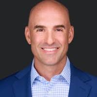 Michael Moad's Instagram, Twitter & Facebook