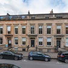 The property benefits from excellent transport links with the m8 motorway within a 1 minute drive and charing. Serviced Office 20 23 Woodside Place G3 7qf Flexioffices