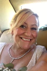 Και όμως, σύμφωνα με φωτογραφία ντοκουμέντο όλα δείχνουν πως η τζούλια αλεξανδράτου είναι έγκυος στο πρώτο της παιδί. Julia James Was Killed On A Dog Walk Last Week But Where Was The Public Outpouring