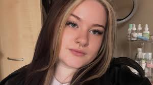 Found this bag at Southfield's Park under the zipline. It was left open and  no one was near it. I checked if there's any ID (there was none) but there  is a