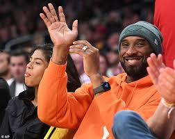 Buy and sell los angeles lakers tickets and other nba tickets verified by ticketmaster. Kobe Bryant And Daughter Gianna Sit Courtside To Watch Los Angeles Lakers Game At Staples Center Women S World Today