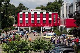 Book your room now in discount vacation hotels and city hotels and pay at the hotel. Hotel Motodrom Hockenheimring