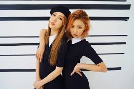 Founded by rbw entertainment, the powerhouse . Moonbyul S Smile On Twitter I Forgot To Mention Hwasa Moonbyul Are Also Known As Mamamoo S Rare Line Which Is Just Tragic Tbh