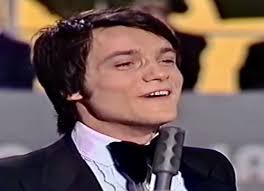 #massimo ranieri #se bruciasse la città #musica #14 days and counting. Massimo Ranieri Eurovision Universe