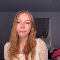 20+ "Abigail Ash" profiles