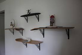 Galerie de photos du etagere decorative murale. Qui Osera Recycler Son Skateboard En Etagere Murale