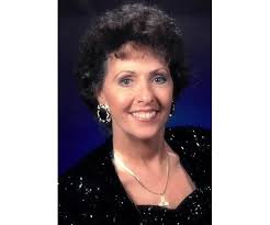 Gladys Holt Obituary (1942