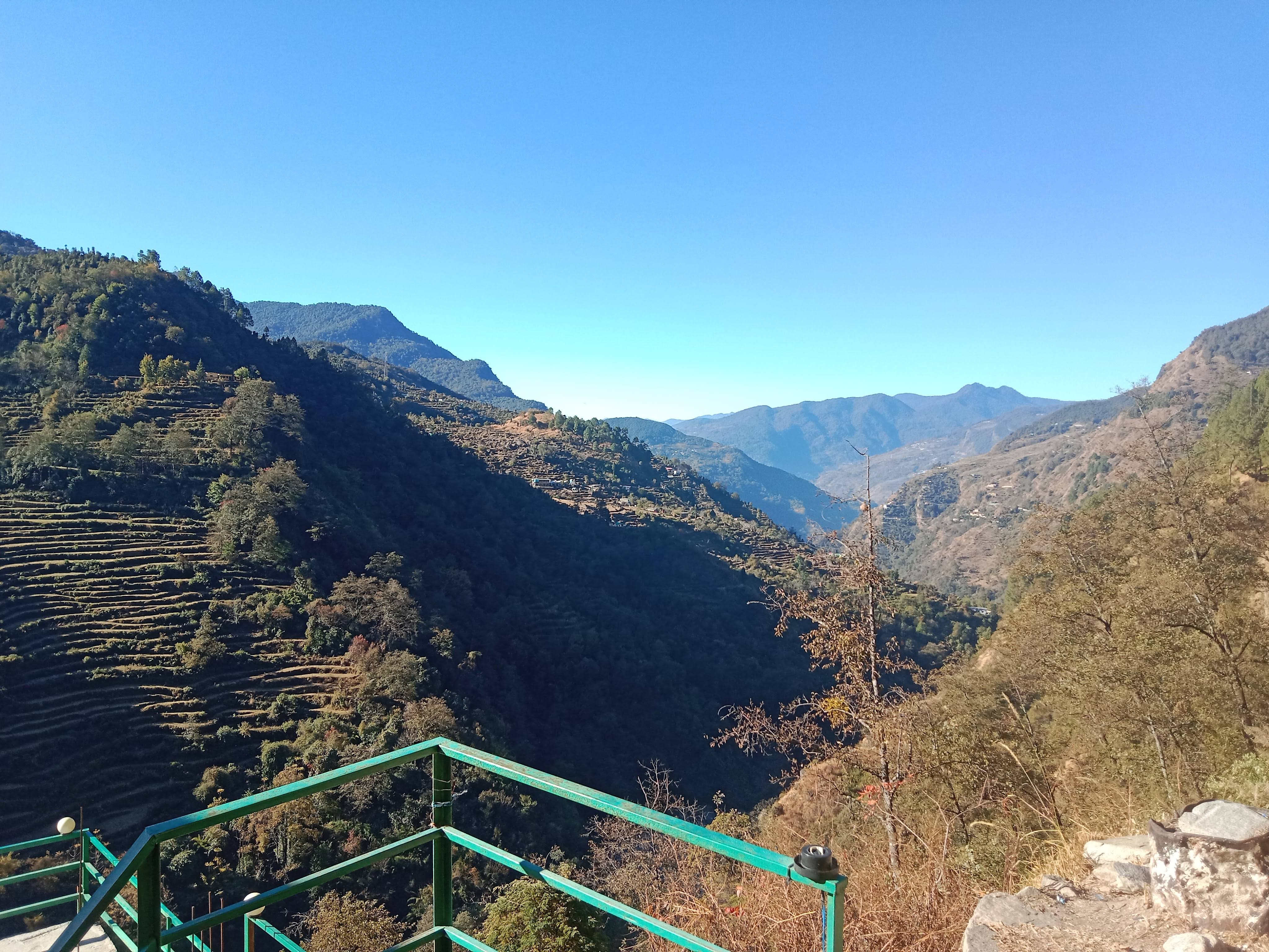 Hill station Taxi service in delhi product image