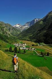 Les Differentes Marches A Pratiquer En Montagne France Montagne Paysage Montagne Vacances Montagne