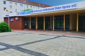 Möglicherweise sind sie aber bezüglich der öffnungszeiten unsicher, möglicherweise haben sich diese auch in letzter zeit geändert. Eisenhuttenstadt Raiffeisen Volksbank Oder Spree Eg