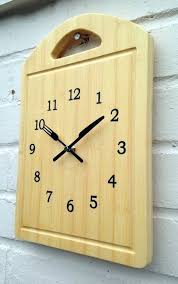 40 fabulous wall clocks to embrace your home entrance bored art ideias para relogio relogio de parede moderno decoracao de relogio de parede