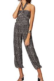 De nouveaux imprimés fleuris tous frais, on ne fait pas mieux pour le retour des beaux jours et surtout pas sur une combinaison confortable. Combinaison Pantalon Noire Fleurie Ete Pour Femme Kindel