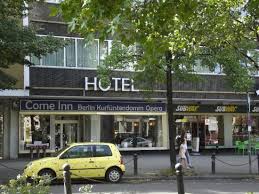 Guests enjoy the comfy beds. Hotel From Accross The Street Picture Of Come Inn Berlin Kurfurstendamm Opera Tripadvisor