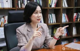 Mbc라디오 5.456 views2 months ago. ë‰´ìŠ¤í•Œ í—ˆì€ì•„ ëŒ€í•™ìƒê³¼ ì²­ë…„ì •ì±… ê°„ë‹´íšŒ ê°œìµœ ì•ˆì² ìˆ˜ ì¶•ì‚¬