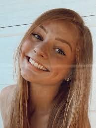 Kristy Schulz's Instagram, Twitter & Facebook