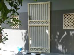 Layaknya bahan yang terbuat dari logam besi; Harga Pintu Teralis Besi Asia Bengkel Las