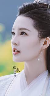 Ghim của ISIS trên 李沁