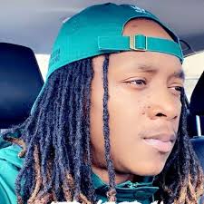 NBAYoungboy reacts to #NoCap's tweet that says he's unc status 😭