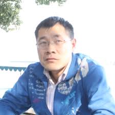 What is the source of the bioavailable iron in the central Pacific Ocean?