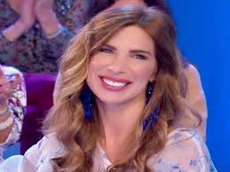 Veronica Maya: età, altezza, il marito Marco, i tre figli e la vita privata