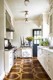 This gloriously pretty french farmhouse captured my attention, but truth be told, the charming cottage style kitchen is how i found this beautiful home. 20 Chic French Country Kitchens Farmhouse Kitchen Style Inspiration
