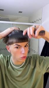 Aaron Baeza's Instagram, Twitter & Facebook