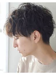 大人のカジュアルパーマ ツーブロックセミウェット l009637856 リーピース lepes のヘアカタログ ホットペッパービューティー パーマ スパイラルパーマ メンズ ヘアカット