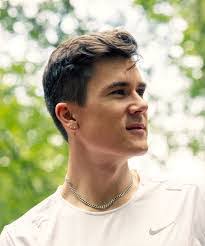 Kyle Hocker's Instagram, Twitter & Facebook