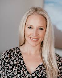 Meet the team 👩🏼‍⚕️ Krista Jacobson, Aesthetician & Certified  CoolSculpting Practitioner Krista has a passion for developing  individualized, therapeutic skin-care programs that yield results. Working  in medical aesthetics since 2012, she has