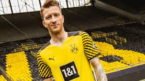 Laut bild verlängert sich der kontrakt von bellingham beim bvb ende des. Borussia Dortmund Stellt Neues Heimtrikot Vor Kicker