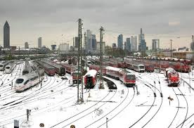 Frankfurt Hauptbahnhof By Mike Bates Hauptbahnhof