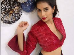 All in one bold modern traditional pictures of indian girls❤ dm for promotion and shoutout girls send your hd pics bad comment directly blocked. Charu Asopa Gets Shamed For Showing Off Her Cleavage In Deep Neck Top Actress Replies If I Have A Good Body I Will Flaunt It Times Of India