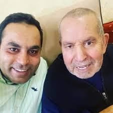 الازرق من قلب الحدث