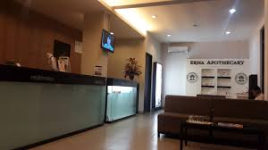 Berawal dari sebuah klinik di jakarta, yang berdiri sejak 28 september 1999, erha hadir membawa warna baru dalam dunia kesehatan kulit di indonesia. Lowongan Kerja Erha Clinic Karir Riau